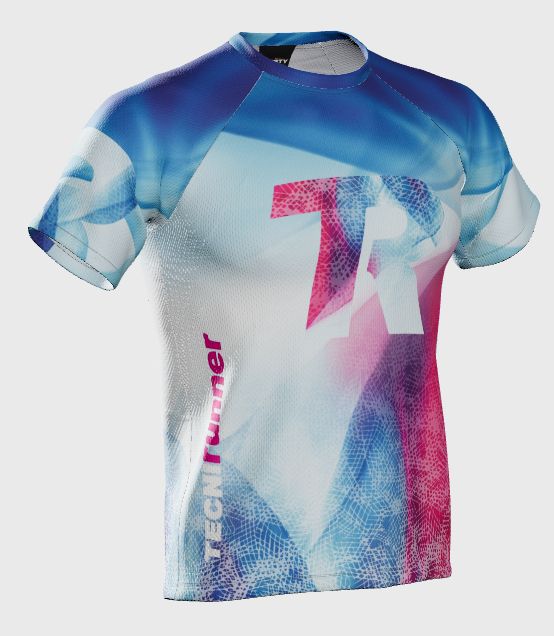 Camiseta de TECNIRUNNER: TR del pecho en fucsia sobre blanco, hombros azules
